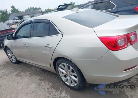 2015 Chevrolet Malibu 1Lz z USA, uszkodzony, nr VIN 1G11F5SL0FF172714
